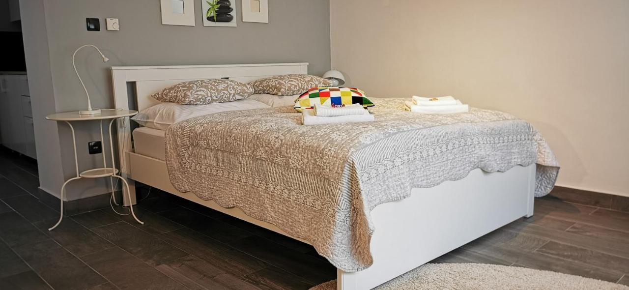 Nora 1 Hotel Zágráb Kültér fotó